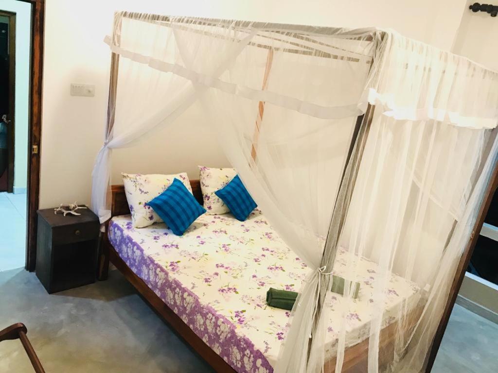Lasindu Guest Ахангама Екстериор снимка